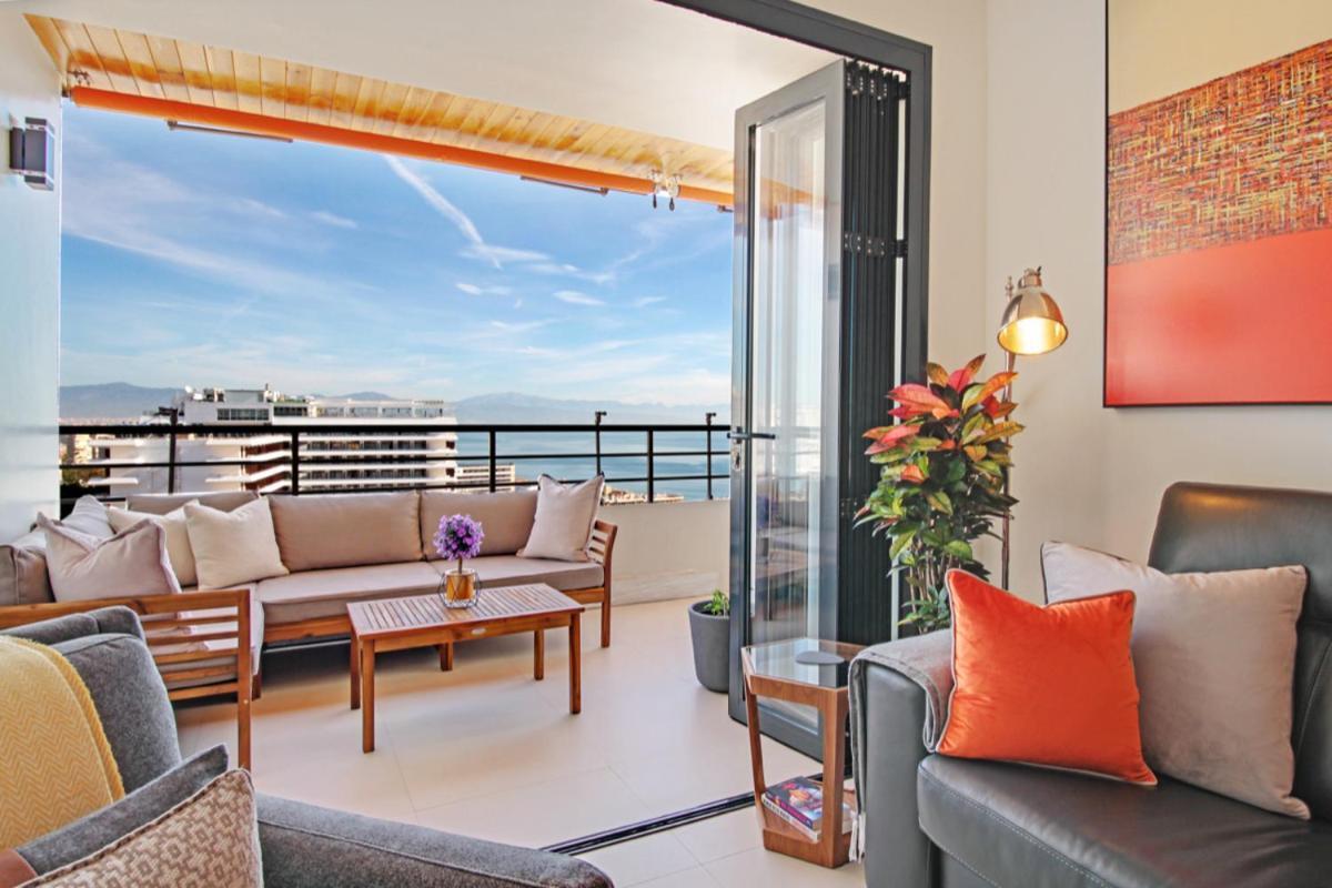 La Nogalera Deluxe Apartment Torremolinos Eksteriør bilde
